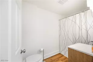 427 Kathleen St, Akron, OH 44303 - Photo 8