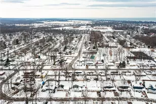 1328 Birchview Dr, Vermilion, OH 44089 - Photo 34