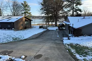 9201 N Shore Dr NE, Mineral City, OH 44656 - Photo 6