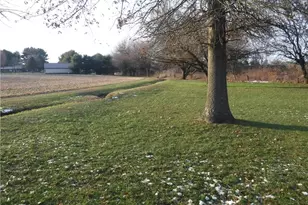 850 Cherry St, West Lafayette, OH 43845 - Photo 8