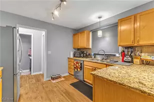 10101 Ravenwood Ct, Streetsboro, OH 44241 - Photo 8