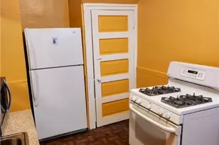 9411 Detroit Ave, Loveland, OH 44102 - Photo 10