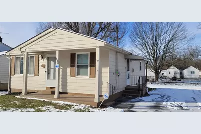 214 Hamrock Drive, Campbell, OH 44405 - Photo 2