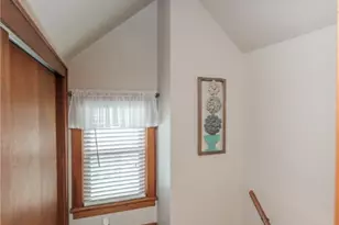 2376 Wyandotte Ave, Cuyahoga Falls, OH 44223 - Photo 34