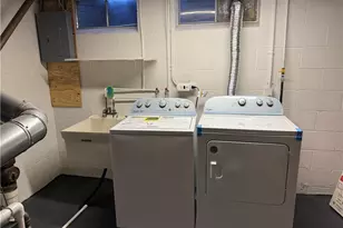 195 Surrey Ln, Canfield, OH 44406 - Photo 12