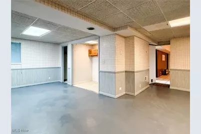 130 N Hills Drive, Parkersburg, WV 26104 - Photo 32