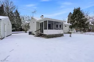 1405 Northmoreland Blvd, Cuyahoga Falls, OH 44221 - Photo 38