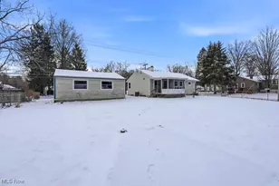 1405 Northmoreland Blvd, Cuyahoga Falls, OH 44221 - Photo 36