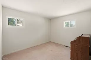 1405 Northmoreland Blvd, Cuyahoga Falls, OH 44221 - Photo 22