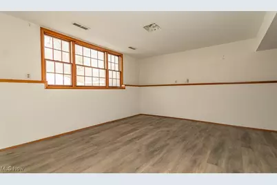 36548 Lakehurst Drive, Eastlake, OH 44095 - Photo 30