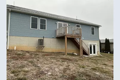 6153 Branch Circle Road, Zanesville, OH 43701 - Photo 2