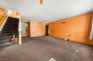 3143 W 71st St, Loveland, OH 44102 - Photo 8