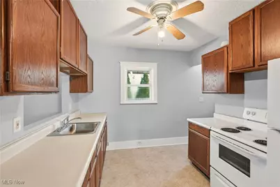 495 Stetler Avenue, Akron, OH 44312 - Photo 8