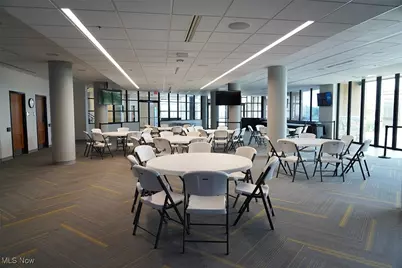 37 N High Street, Akron, OH 44308 - Photo 4