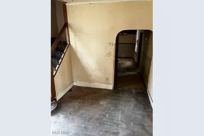 1338 Maple Avenue NE, Canton, OH 44705 - Photo 2