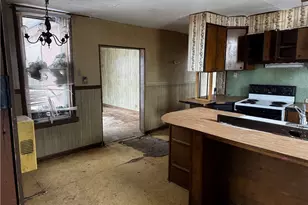 1338 Maple Ave NE, Canton, OH 44705 - Photo 8