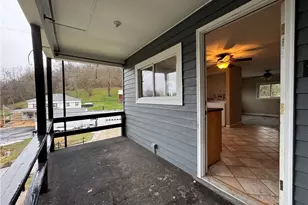 64301 Shady Lane Rd, Bellaire, OH 43906 - Photo 2