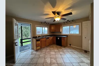 64301 Shady Lane Road, Bellaire, OH 43906 - Photo 4