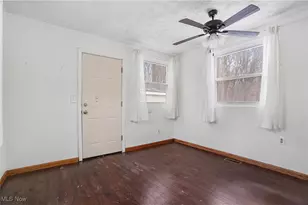 1639 Beverly Dr, Akron, OH 44306 - Photo 28