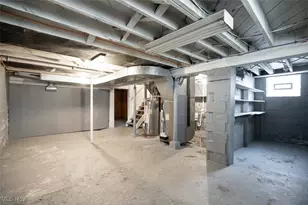 2078 18th St SW, Akron, OH 44314 - Photo 30