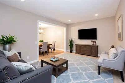 383 Crestwood Drive, Avon Lake, OH 44012 - Photo 8