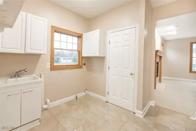 383 Crestwood Drive, Avon Lake, OH 44012 - Photo 20