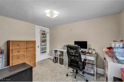 308 E Baird Avenue, Barberton, OH 44203 - Photo 28