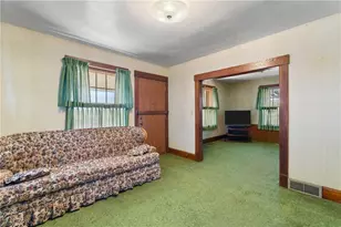 6779 Easton St, Louisville, OH 44641 - Photo 6