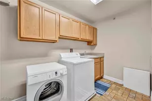 5239 Lake Rd W, Ashtabula, OH 44004 - Photo 26