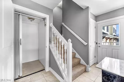 5239 Lake Road W #305, Ashtabula, OH 44004 - Photo 4