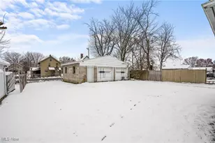 1737 Sheridan Ave NE, Warren, OH 44483 - Photo 24