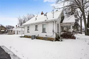 1737 Sheridan Ave NE, Warren, OH 44483 - Photo 22