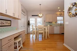 4201 Meadowcreek Ln, Copley, OH 44321 - Photo 6