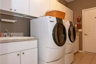 4201 Meadowcreek Ln, Copley, OH 44321 - Photo 22