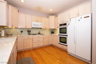 4201 Meadowcreek Lane, Copley, OH 44321 - Photo 4