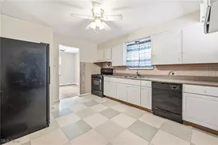 3414 Idlewood Ave, Youngstown, OH 44511 - Photo 6