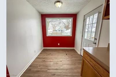 1578 Salem Avenue, Akron, OH 44306 - Photo 6