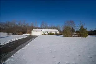 11702 Clark Rd, Chardon, OH 44024 - Photo 2