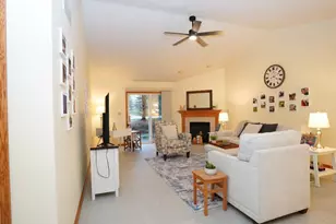 5681 Jason Oval, Medina, OH 44256 - Photo 6