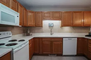 5681 Jason Oval, Medina, OH 44256 - Photo 10