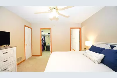 5681 Jason Oval, Medina, OH 44256 - Photo 16