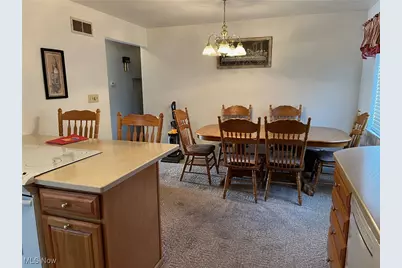 4827 Garden, Steubenville, OH 43953 - Photo 6