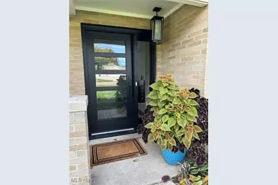 5650 Comanche Street NW, North Canton, OH 44720 - Photo 2