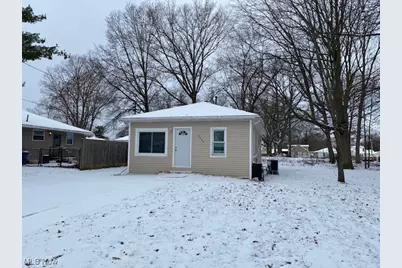 3442 Albany Avenue, Lorain, OH 44055 - Photo 1