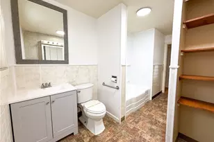 1635 Goodyear Blvd, Akron, OH 44305 - Photo 18