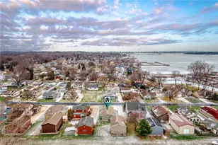 2112 S Harborview Dr, Lakeside Marblehead, OH 43440 - Photo 42