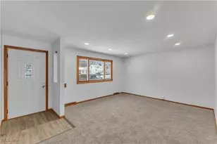 14808 James Ave, Maple Heights, OH 44137 - Photo 8