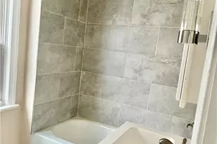 936 Vineshire Rd, Cleveland Heights, OH 44121 - Photo 12