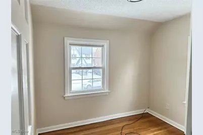 936 Vineshire Road, Cleveland Heights, OH 44121 - Photo 10