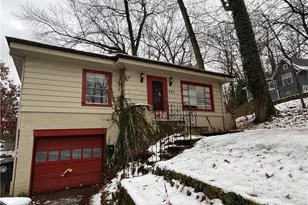 460 Palisades Dr, Akron, OH 44303 - Photo 2